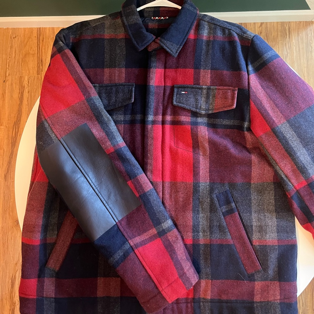 Tommy Hilfiger Men’s Plaid Quilted Puffer Jacket - XL